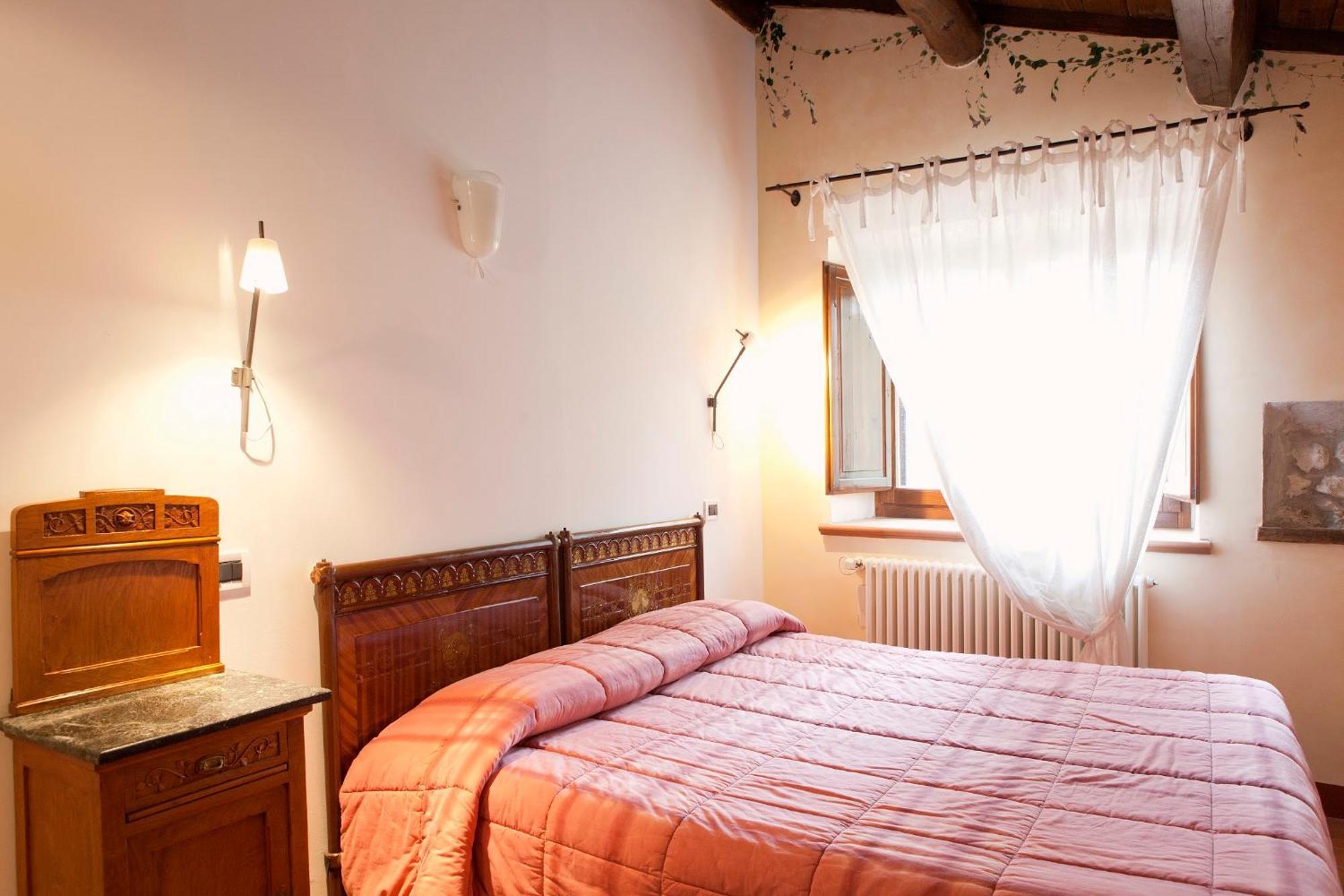 Locanda Sul Lago サント・ステーファノ・ディ・セッサーニオ 部屋 写真