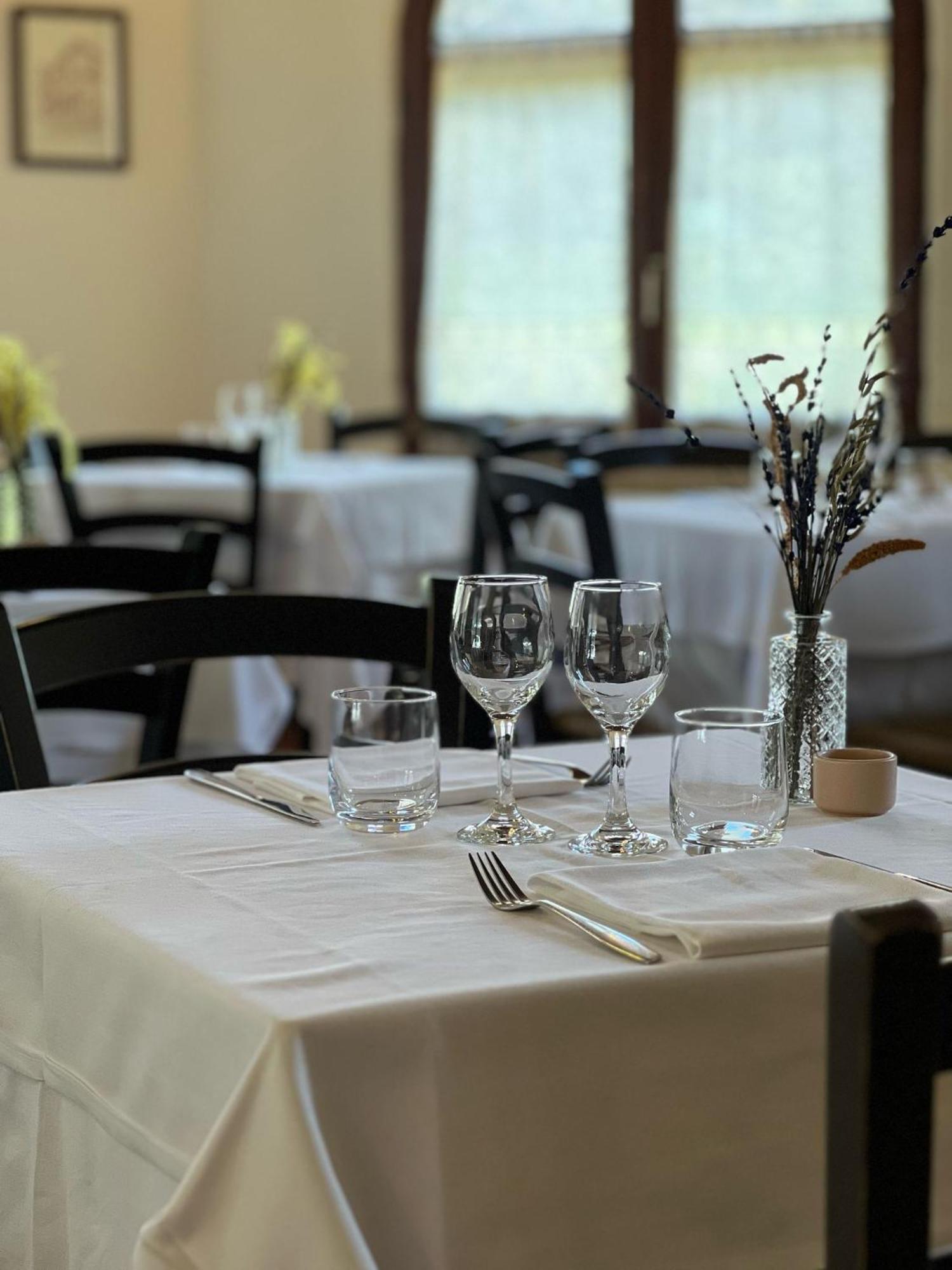 Locanda Sul Lago サント・ステーファノ・ディ・セッサーニオ エクステリア 写真