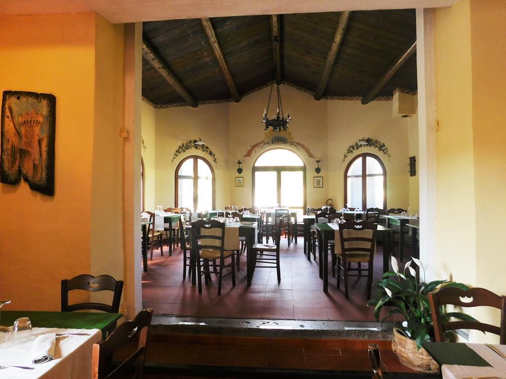 Locanda Sul Lago サント・ステーファノ・ディ・セッサーニオ エクステリア 写真